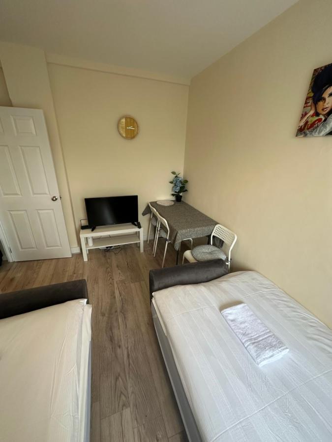 Camden Royale Apart Лондон Екстер'єр фото
